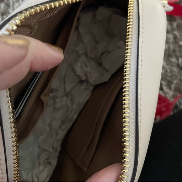 Beige and White Crossbody Coach Purse NWT - Picture 3 of 7